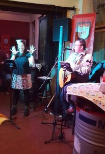 Hochzeitssängerin Gabriele Golsch - www.ele-singt.de - Mitsingkonzert in Köln-Ehrenfeld - Mitsingkonzerte in NRW